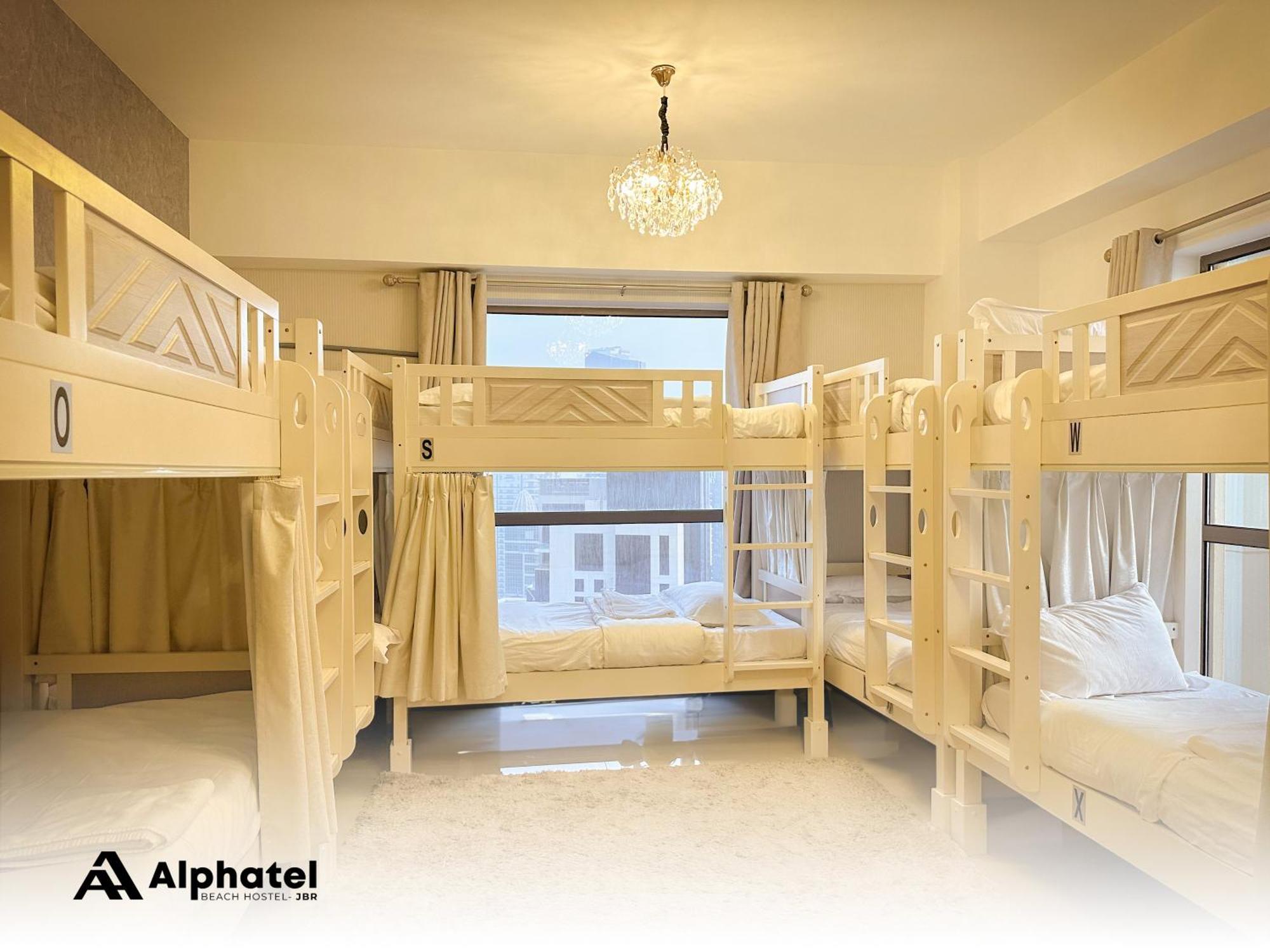 Alphatel Beach Hostel Jbr Дубай Екстер'єр фото